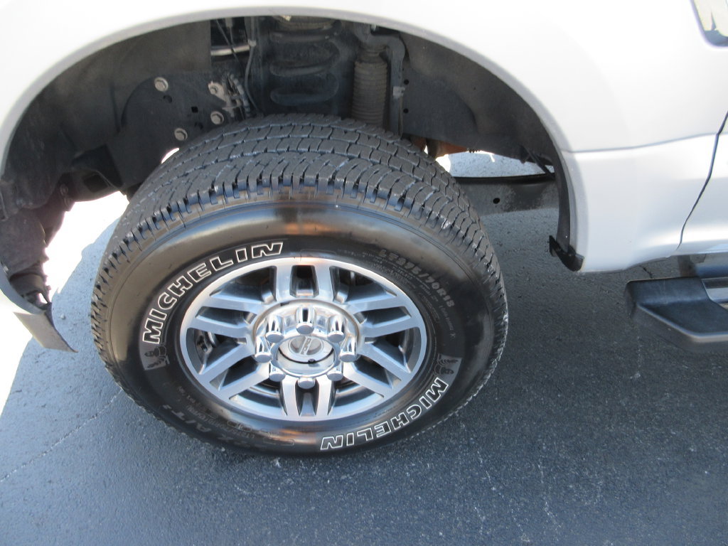 Used 2019 Ford F250 Lariat w/ Lariat Value Package AWD/4WD image 16