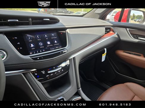 New 2026 Cadillac XT5 Premium Luxury w/ Driver Assist Package FWD image 13