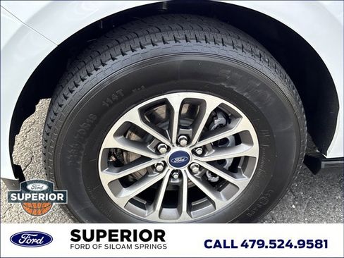 Used 2025 Ford Expedition Platinum image 15