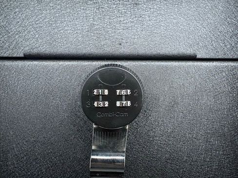 Used 2024 Ford F150 XLT w/ FX4 Off-Road Package image 16