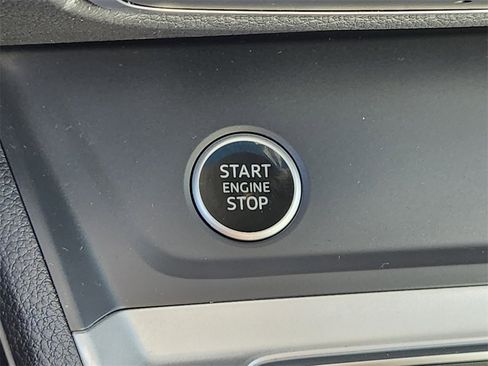 Used 2024 Audi Q3 2.0T Premium Plus image 23