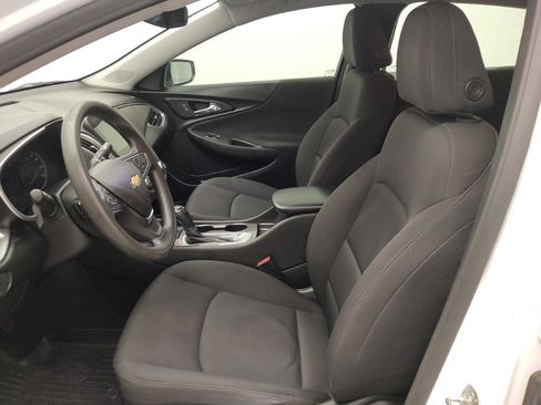 Used 2020 Chevrolet Malibu LS FWD image 17