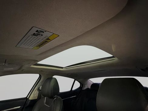 Used 2019 Genesis G70 3.3T Advanced w/ Prestige Package image 32