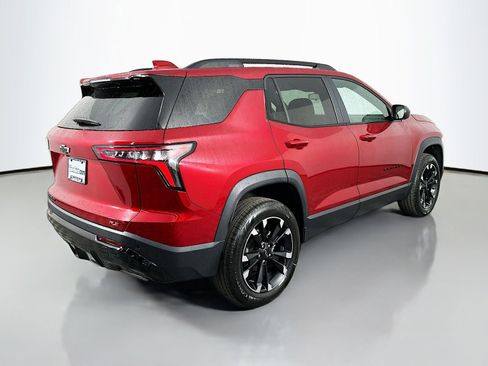 New 2026 Chevrolet Equinox RS w/ Convenience Package III AWD/4WD image 8