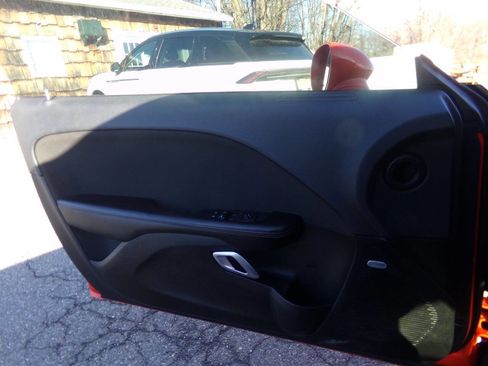 Used 2019 Dodge Challenger GT w/ Blacktop Package image 33