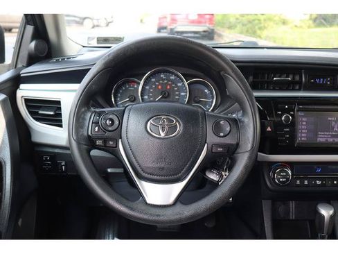 Used 2014 Toyota Corolla LE w/ Body Protection Package FWD image 10