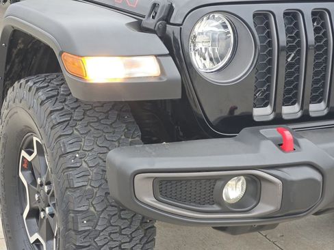 Used 2021 Jeep Gladiator Rubicon image 9