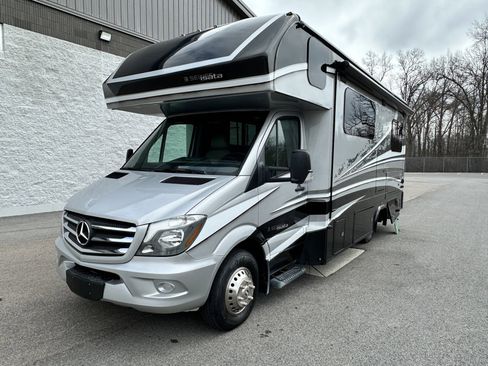 Used 2016 Mercedes-Benz Sprinter 3500 w/ Swivel Seat Package image 31