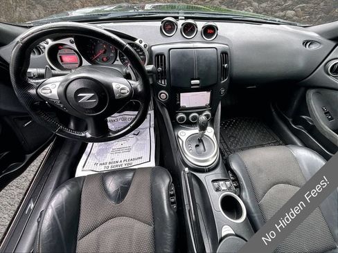 Used 2014 Nissan 370Z Touring w/ Sport Package RWD image 13