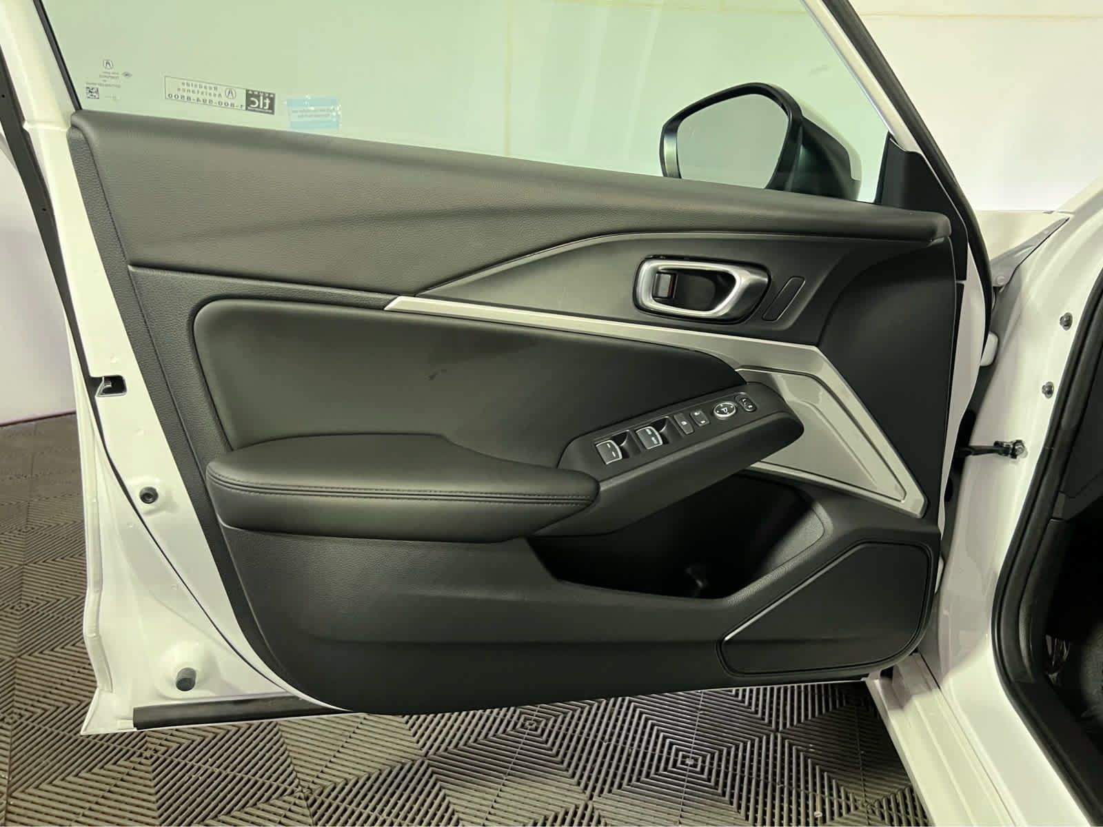 Used 2026 Acura Integra FWD image 23