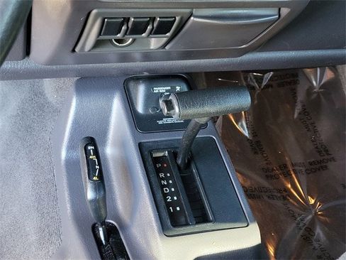 Used 2002 Jeep Wrangler Sport image 16