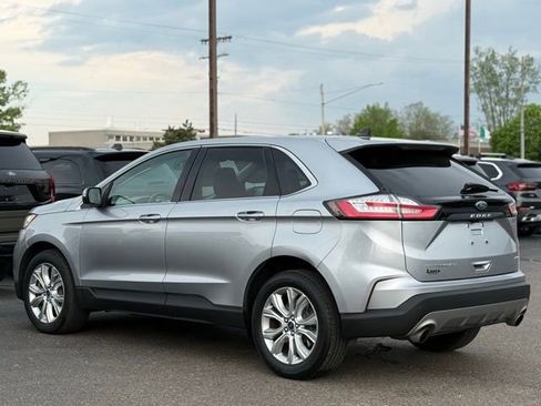 Used 2022 Ford Edge Titanium AWD/4WD image 39