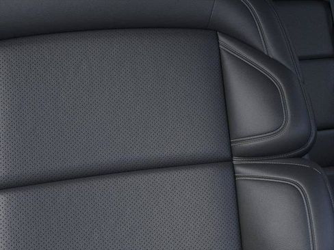 New 2026 Lincoln Navigator L Reserve AWD/4WD image 16