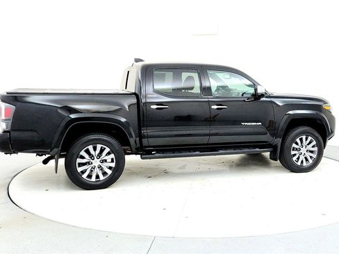 Used 2023 Toyota Tacoma Limited image 6