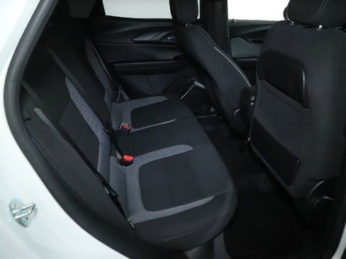 Used 2023 Chevrolet TrailBlazer LT w/ Convenience Package AWD/4WD image 33