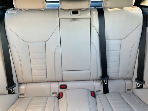 Used 2023 BMW i4 eDrive40 w/ M Sport Package RWD image 15