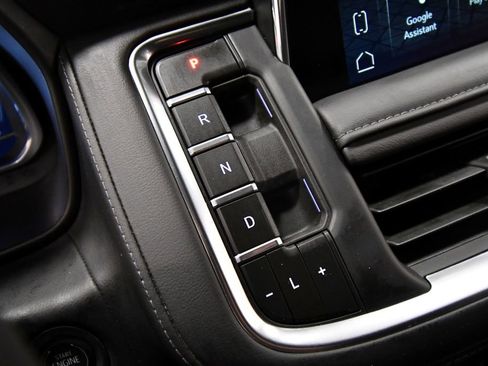 Used 2024 GMC Yukon SLE AWD/4WD image 23