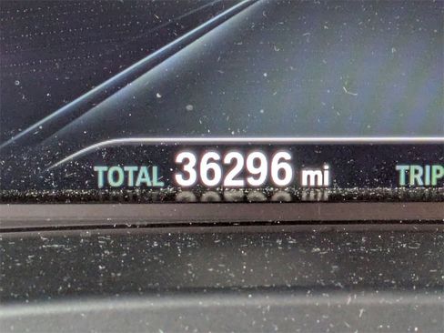 Used 2019 BMW X3 xDrive30i w/ Driving Assistance Package image 10