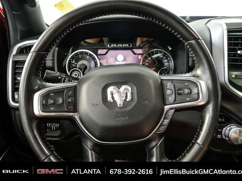 Used 2022 RAM 1500 Laramie AWD/4WD image 9