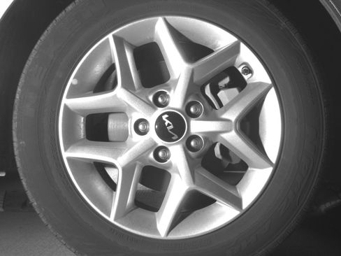 Used 2025 Kia Soul LX w/ LX Technology Package image 13