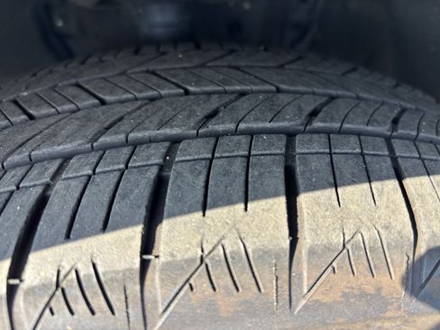 Used 2025 Lexus RX 350 Premium Plus w/ Accessory Package (Z1) image 12