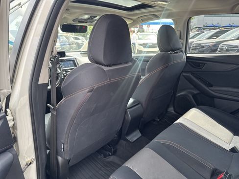 Used 2021 Subaru Crosstrek 2.0i Premium w/ Moonroof Package image 28