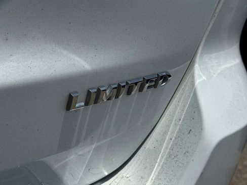 Used 2014 Jeep Grand Cherokee Limited w/ Luxury Group II RWD image 20