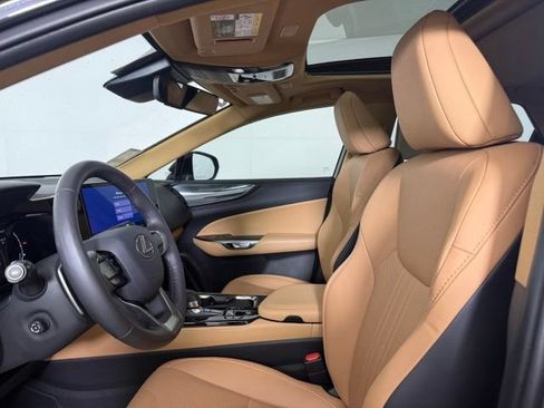 Certified 2025 Lexus NX 350 AWD w/ Accessory Package (2T) image 27