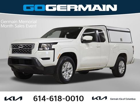 Used 2022 Nissan Frontier SV w/ Technology Package RWD image 1