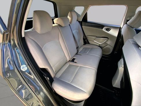 Used 2020 Kia Soul LX FWD image 20