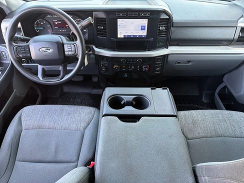 Used 2024 Ford F250 XLT AWD/4WD image 14