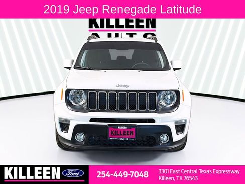 Used 2019 Jeep Renegade Latitude image 2