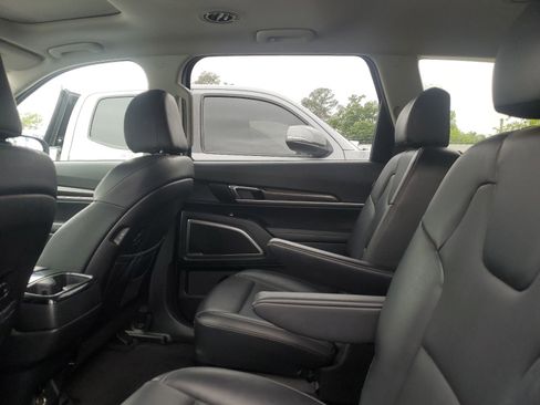 Used 2025 Kia Telluride S AWD/4WD image 11