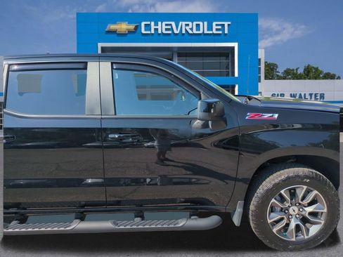 Used 2022 Chevrolet Silverado 1500 RST AWD/4WD image 34