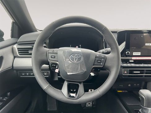 New 2026 Toyota Camry SE image 12