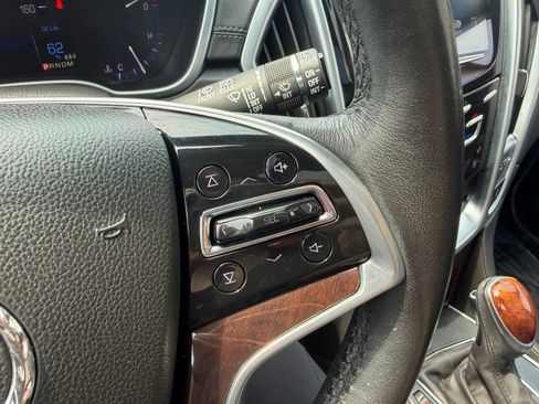 Used 2016 Cadillac SRX Premium FWD image 20