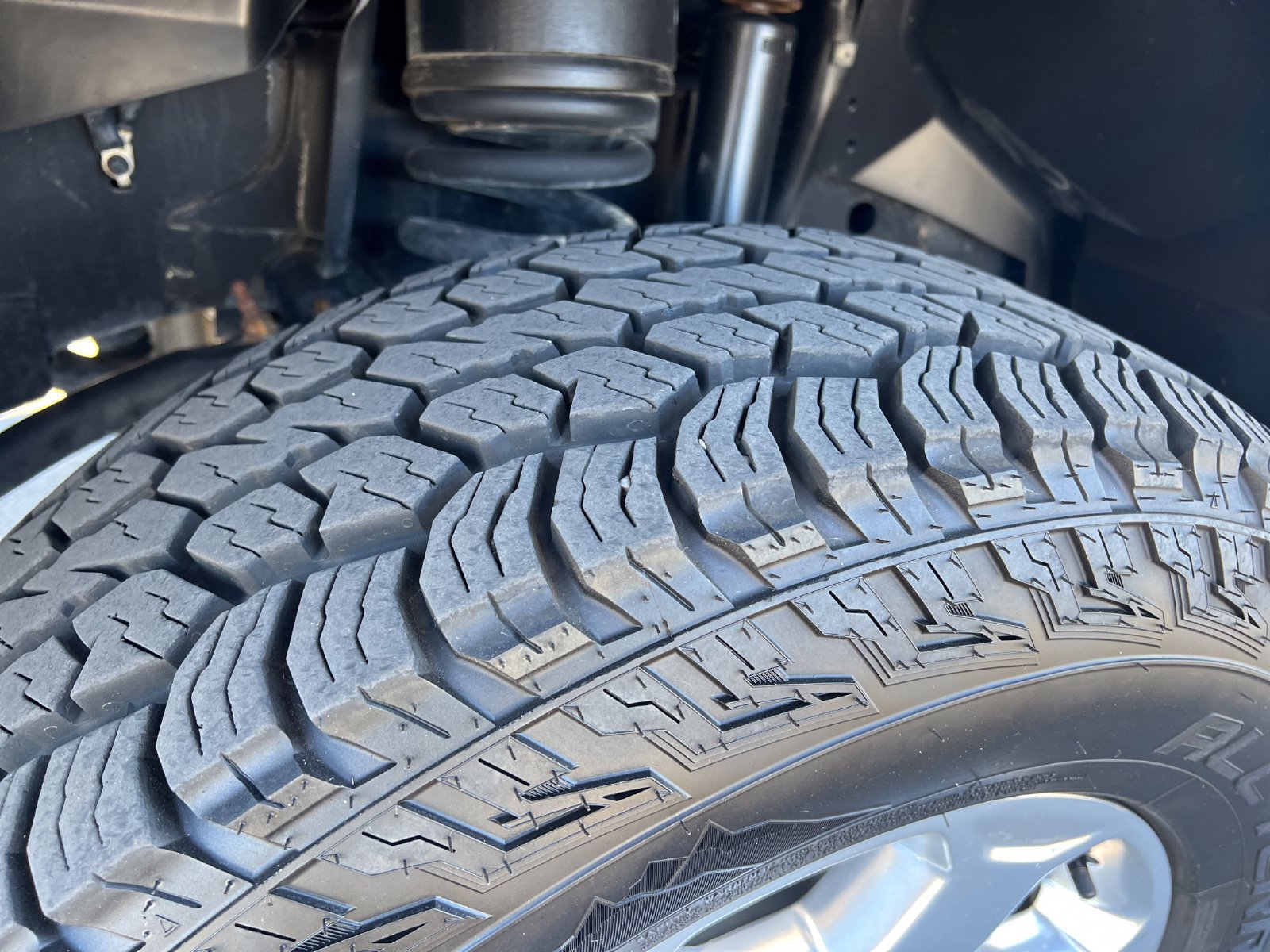 Used 2014 RAM 3500 Laramie AWD/4WD image 32