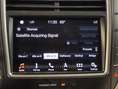 Used 2016 Lincoln MKX Reserve w/ Technology Package image 25