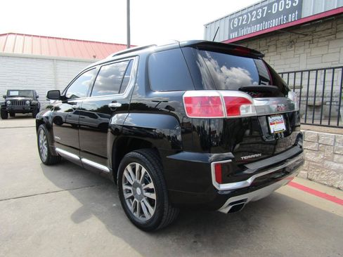 Used 2017 GMC Terrain Denali FWD image 3