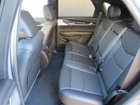 Used 2023 Cadillac XT5 Premium Luxury w/ Technology Package image 35