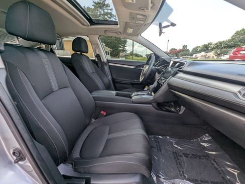 Used 2018 Honda Civic EX image 40