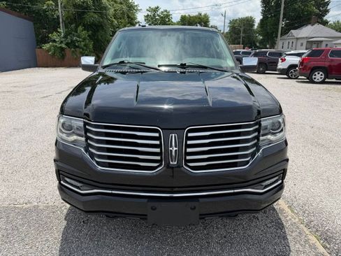 Used 2017 Lincoln Navigator L Select AWD/4WD image 8