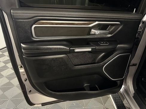 Used 2020 RAM 1500 Laramie AWD/4WD image 30