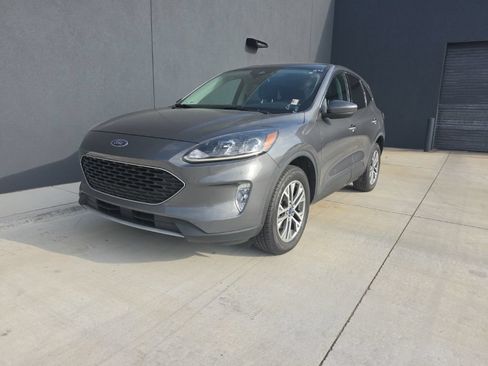 Used 2022 Ford Escape SEL AWD/4WD image 1