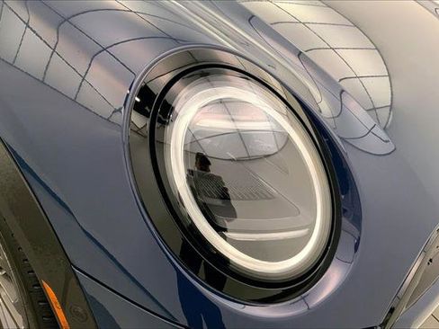 Certified 2025 MINI Cooper S image 27