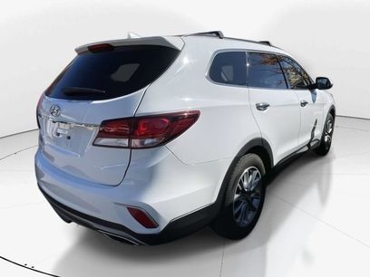 Used 2019 Hyundai Santa Fe XL SE w/ SE Premium Package 02