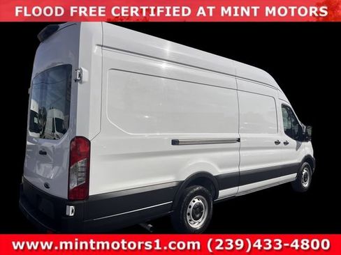 Used 2022 Ford Transit 250 148 High Roof Extended image 4