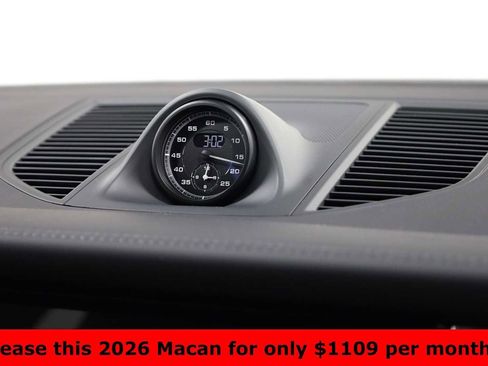 Certified 2026 Porsche Macan image 23