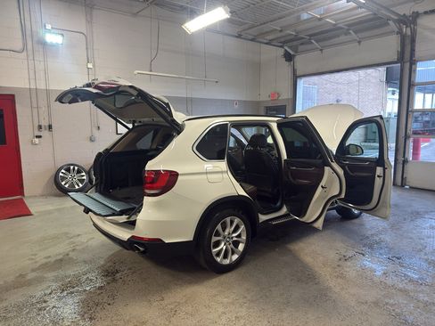 Used 2016 BMW X5 xDrive35i image 12
