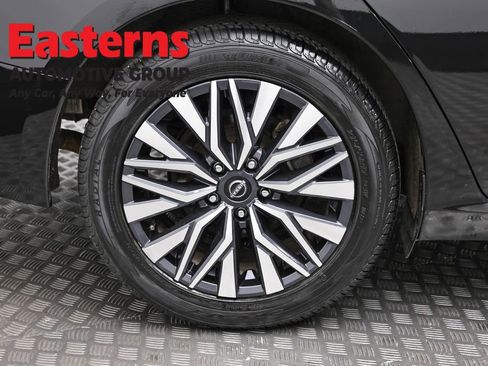 Used 2023 Nissan Altima 2.5 SV image 30